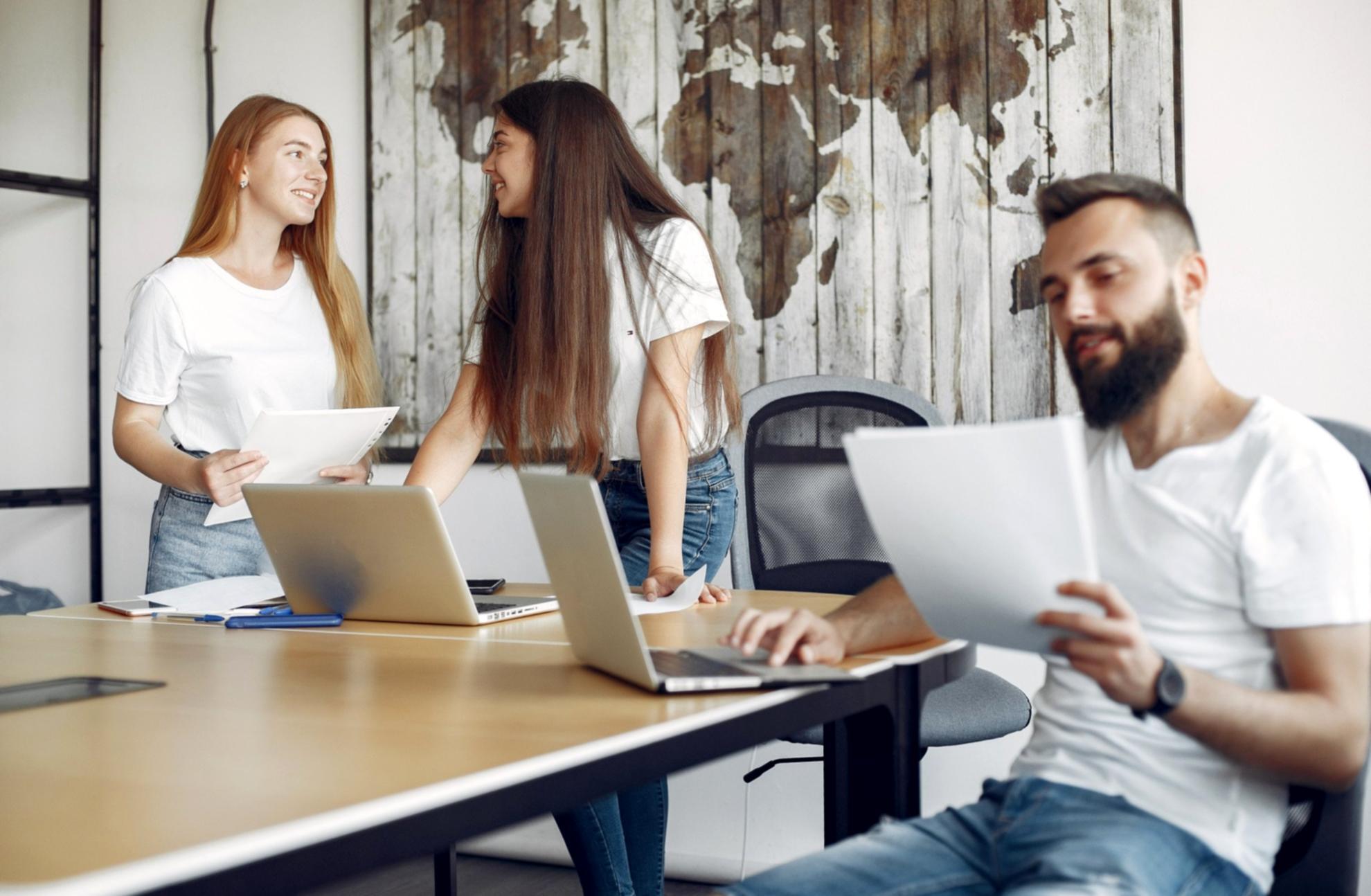 Interaktive Lernumgebung für finanzielle Bildung
